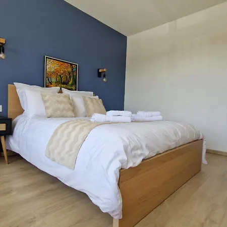 Et 95 M2 A 100m Du Lac, 3 Chambres, Parking